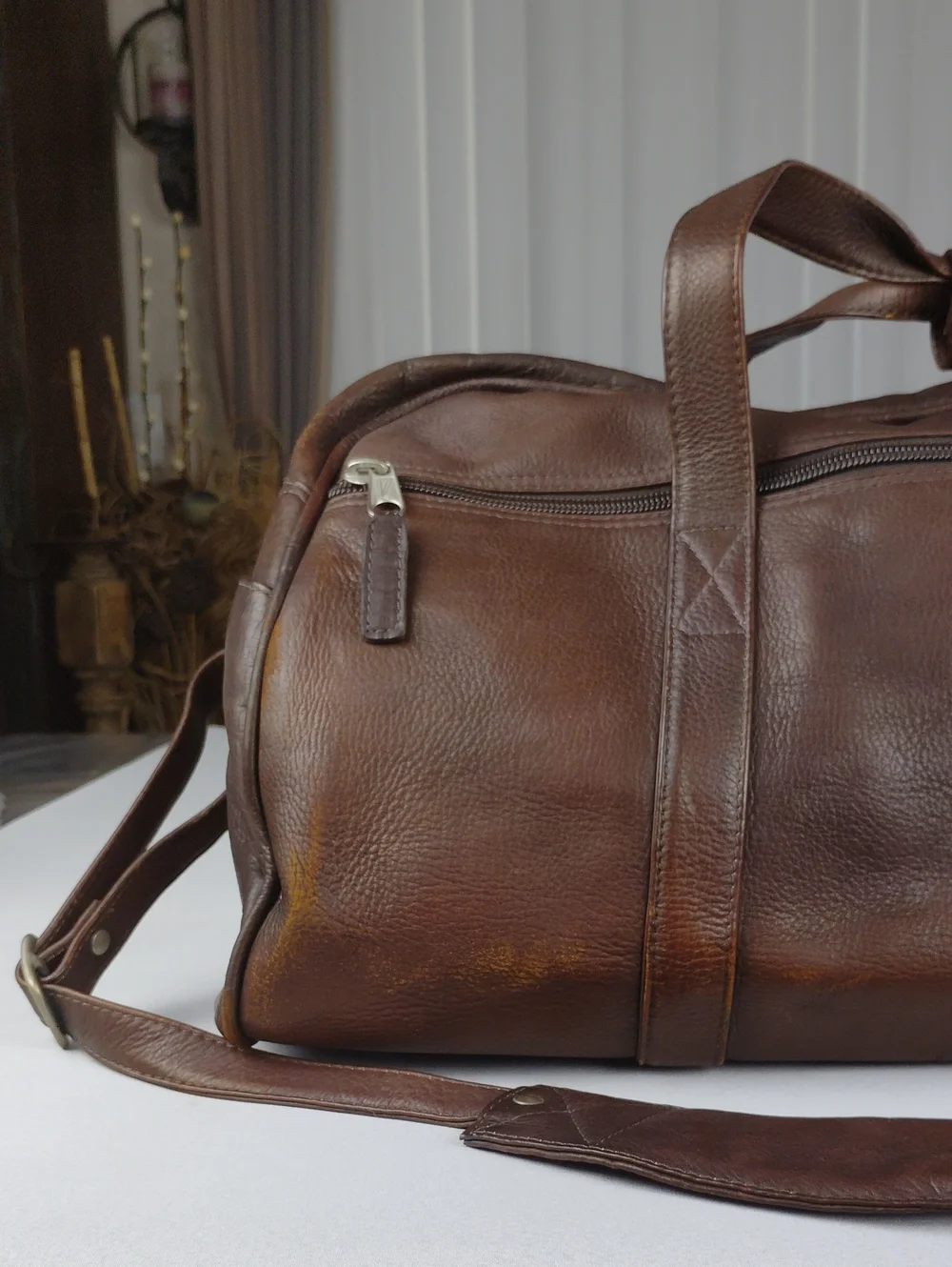 Latico N.J. USA ESPN Vintage Leather Duffel Bag.